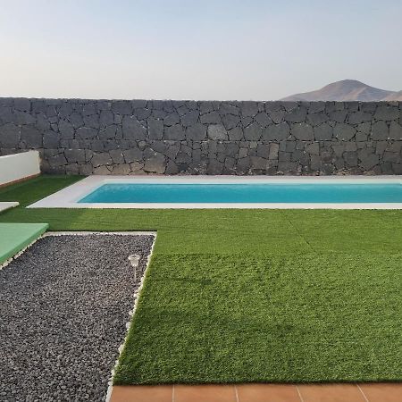 Luxury Villa Lanzarote Playa Blanca  Exterior photo